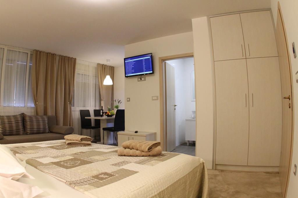 Studio Apartments Mirakul Split Phòng bức ảnh