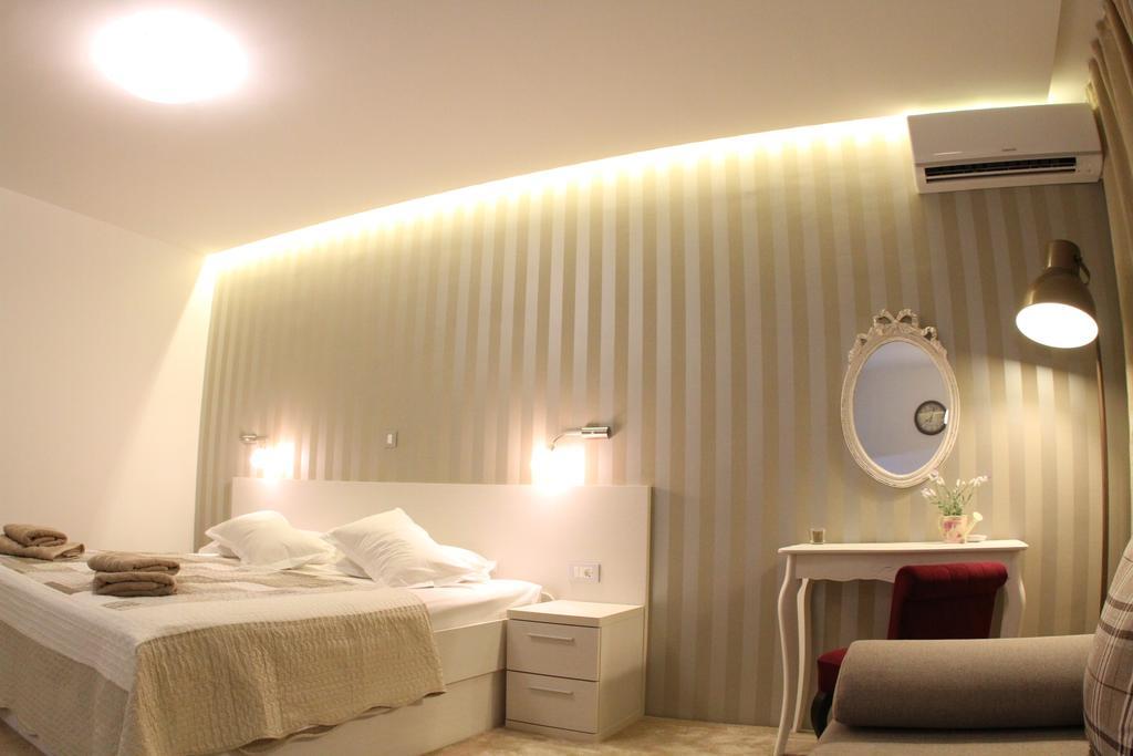 Studio Apartments Mirakul Split Phòng bức ảnh