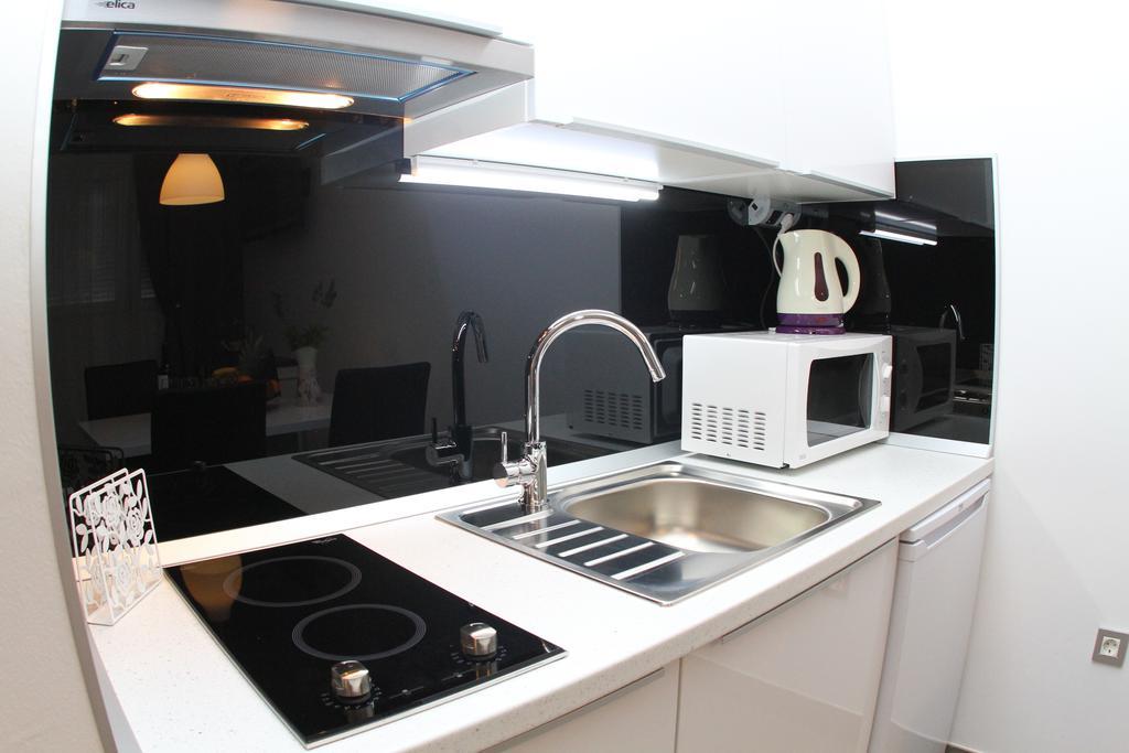 Studio Apartments Mirakul Split Phòng bức ảnh