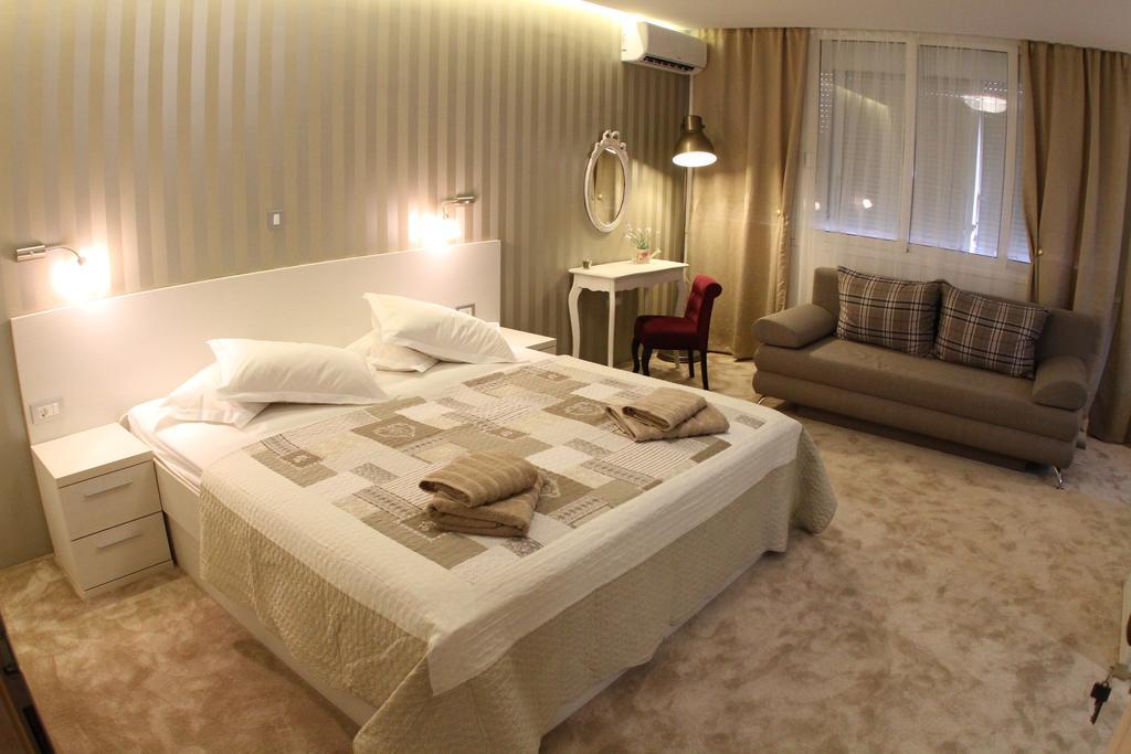 Studio Apartments Mirakul Split Phòng bức ảnh